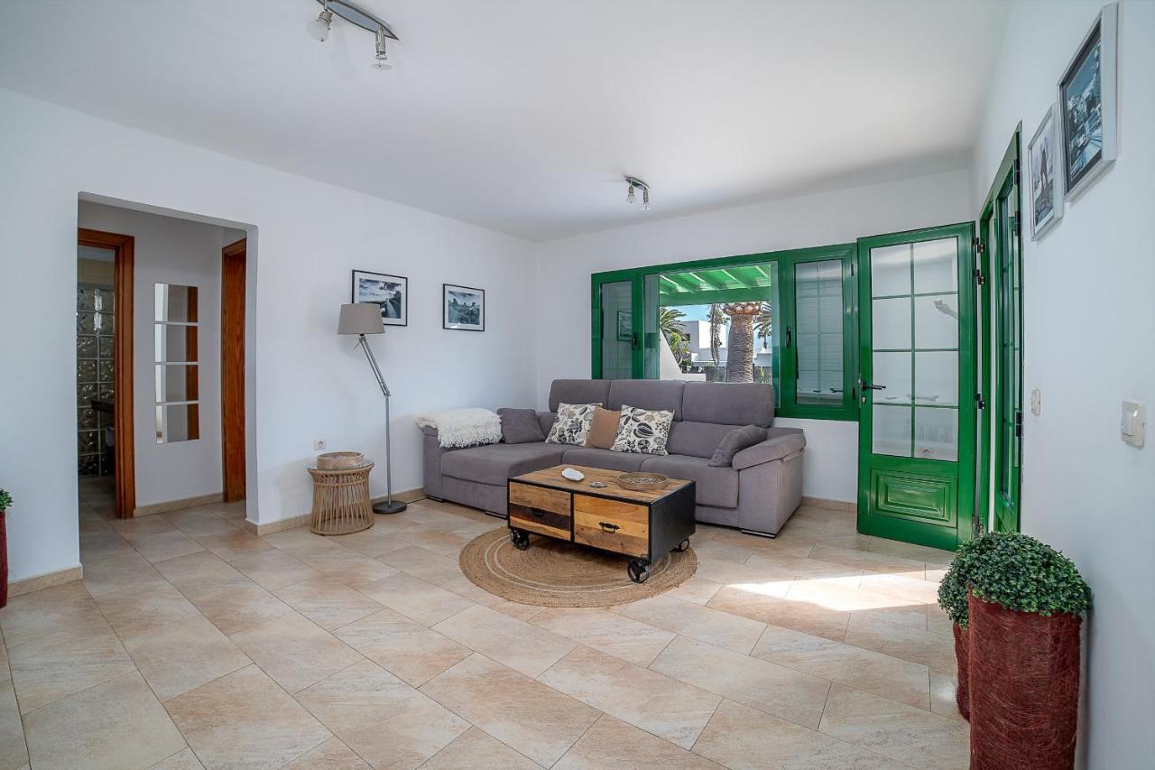 Vv Tamia By Hh Villa Playa Blanca  Exterior photo